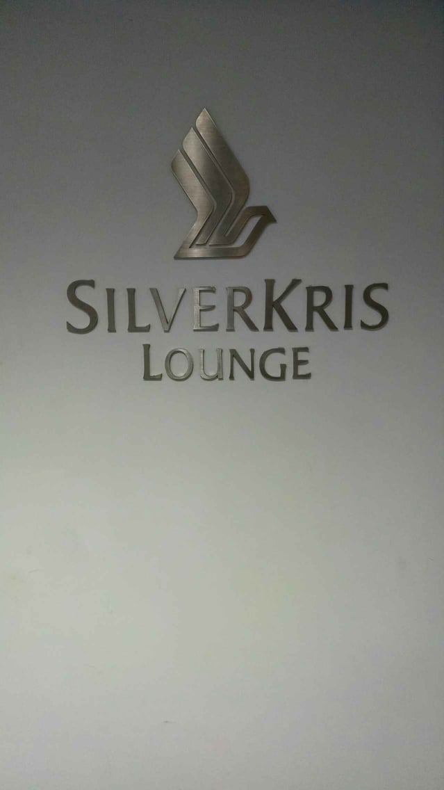 Singapore Airlines SilverKris Business Class Lounge, photo 7