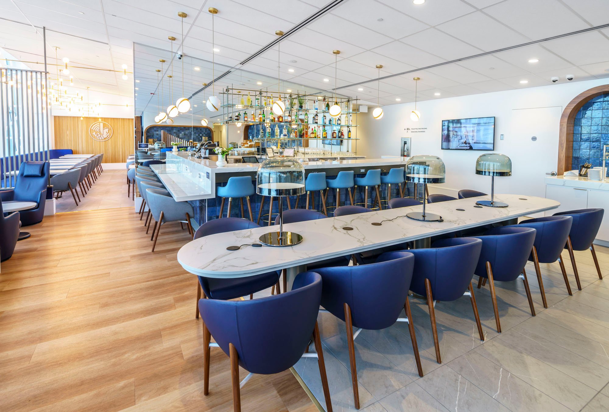 Air France/KLM Lounge operated by Plaza Premium Group, photo 10