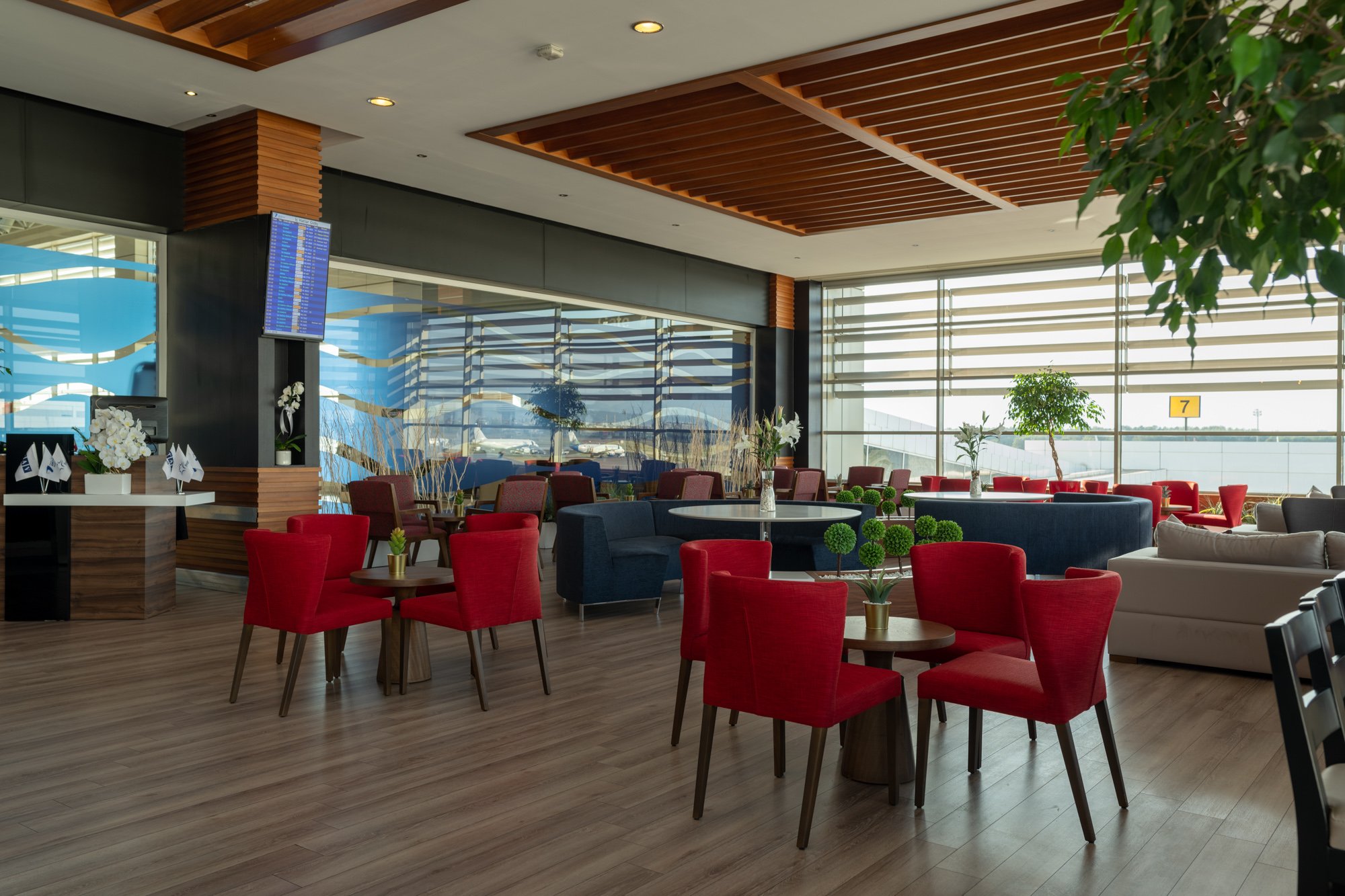 CIP Lounge, photo 3