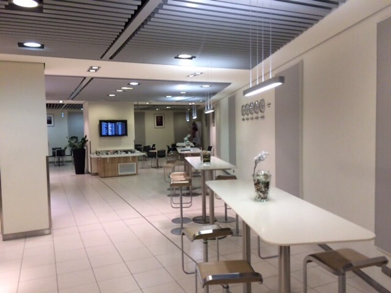 Lufthansa Business Lounge, photo 3