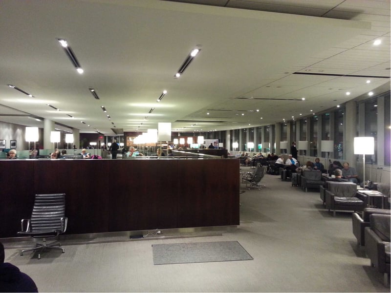 Air Canada Maple Leaf Lounge, foto 2