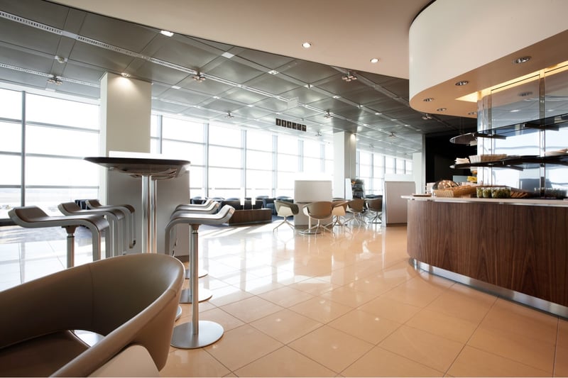 Lufthansa Senator Lounge (Non-Schengen, Gate C15), photo 12