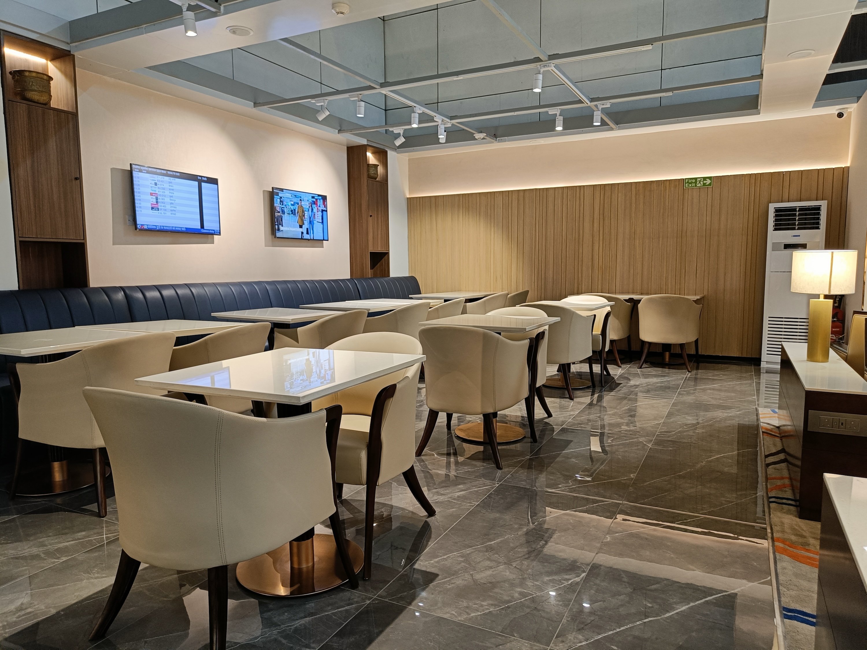 Encalm Lounge, photo 2