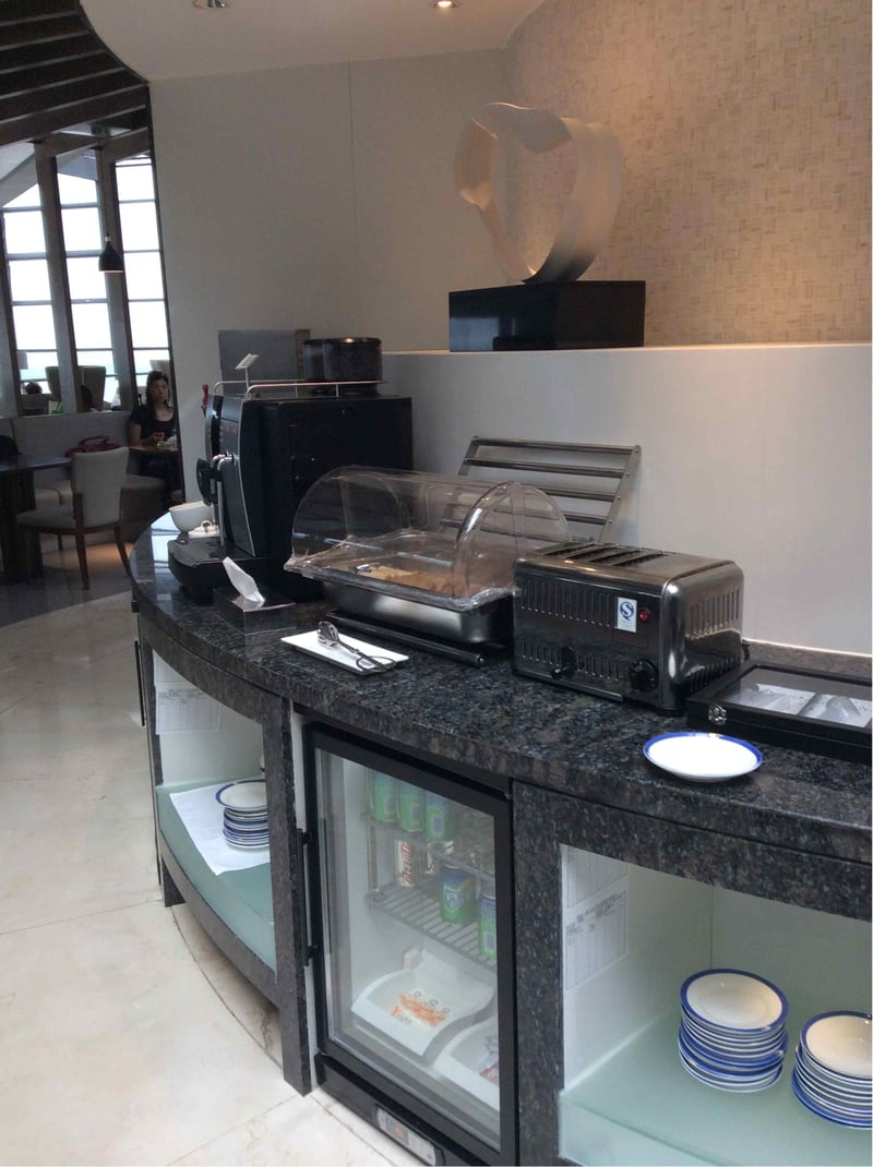 V8 Air China First & Business Class Lounge, photo 7