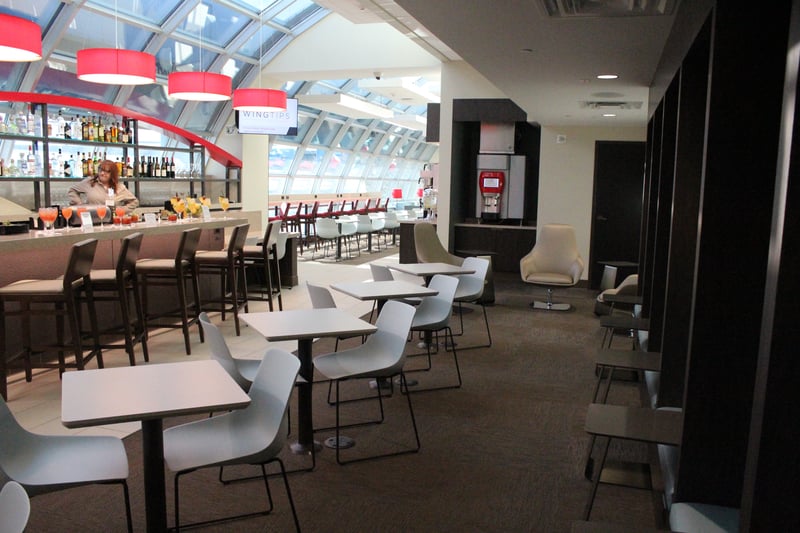 Wingtips Lounge, photo 5