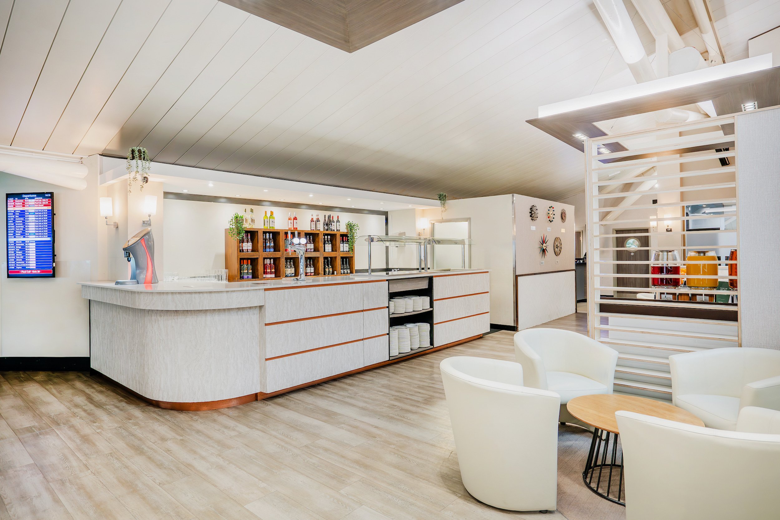 Escape Lounges, photo 3