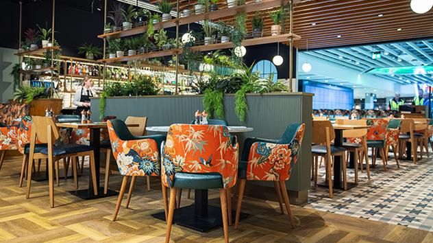The Evergreen Bar & Brasserie, foto 2