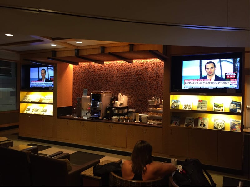 American Airlines Admirals Club, photo 4