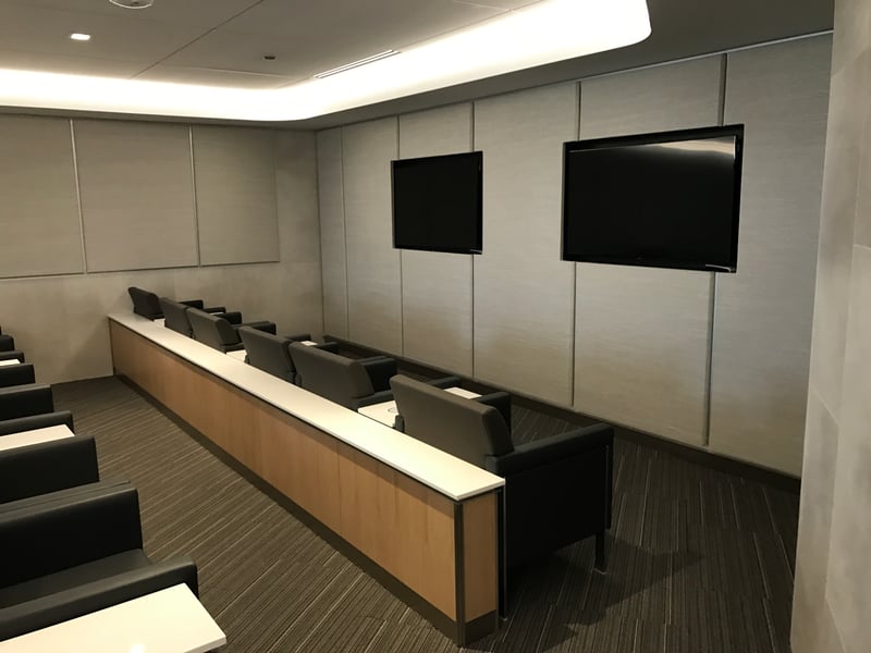 American Airlines Flagship Lounge, photo 3