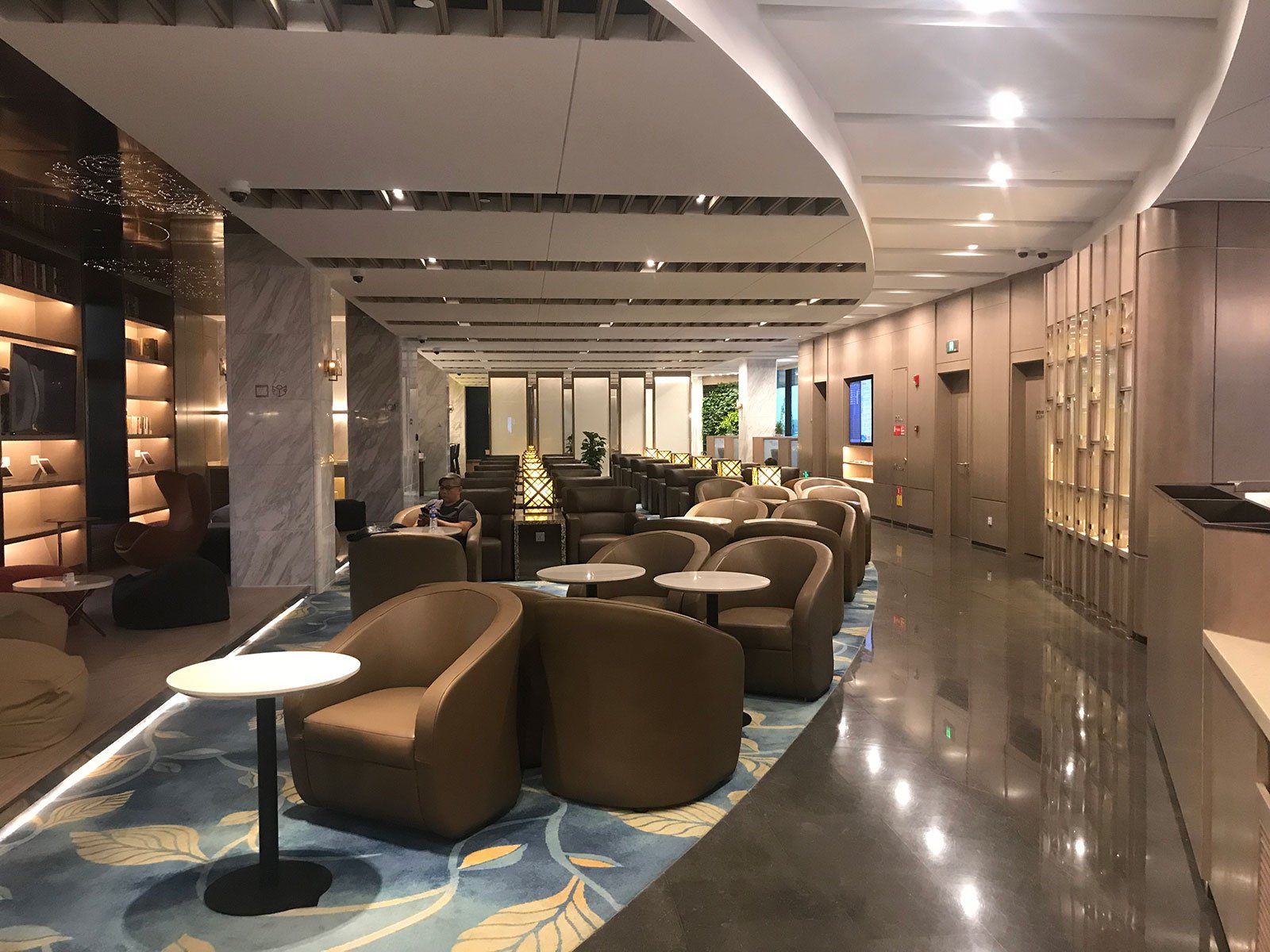 China Eastern Airlines V01 International Lounge, photo 1