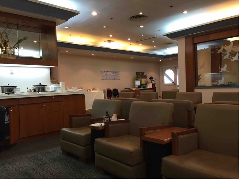Japan Airlines JAL Sakura Lounge, photo 3