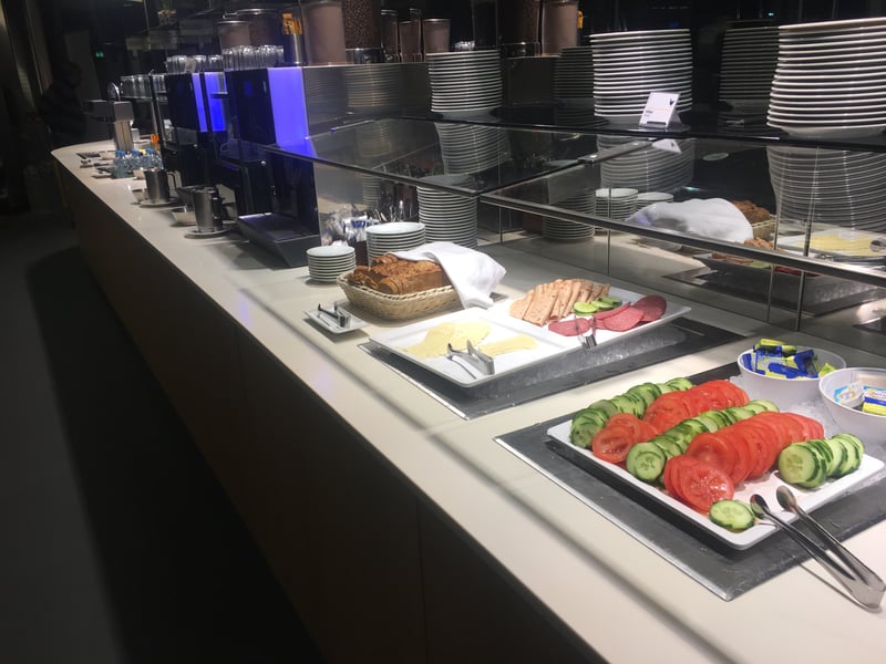 Lufthansa Business Lounge (Non-Schengen, Gates B24-B28), photo 12