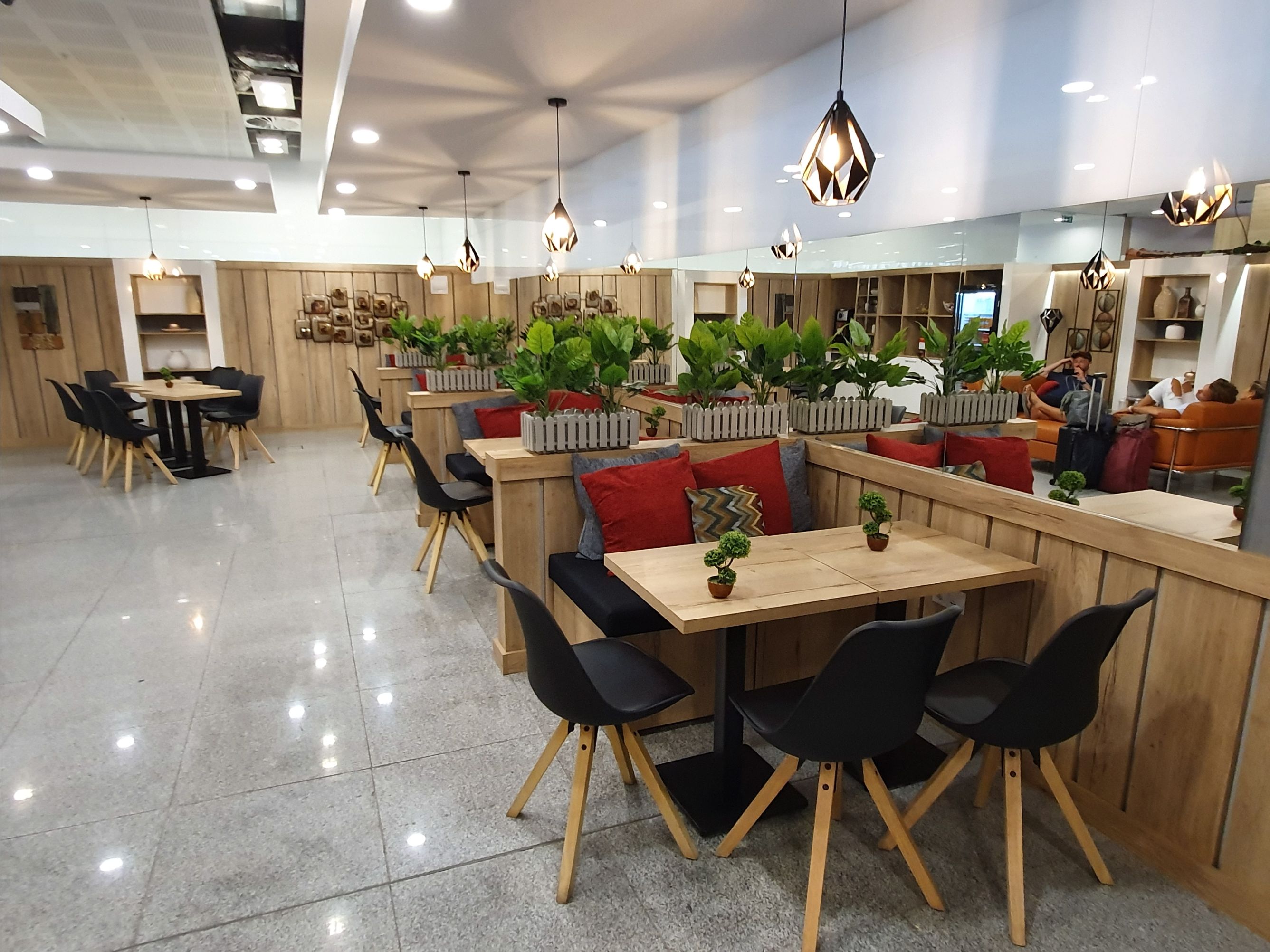 Burgas Airport Lounge, foto 11