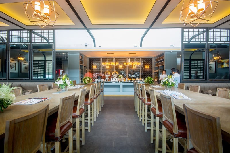 The Coral Executive Lounge, photo 1