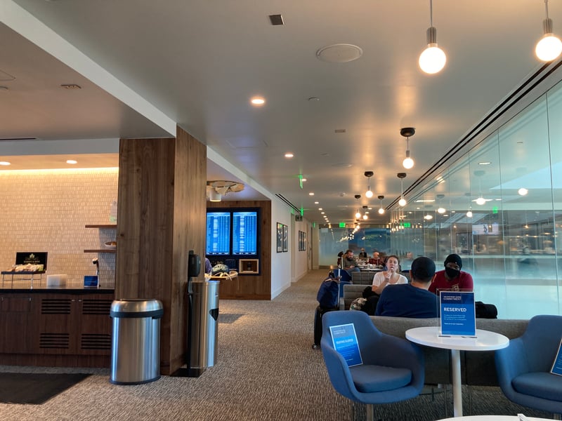 The Centurion Lounge, photo 7