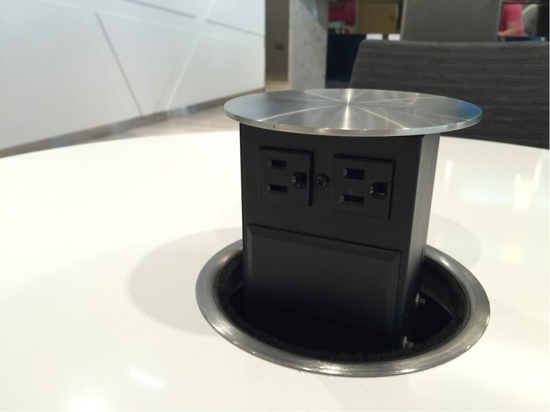 United Global Services Lounge, photo 10