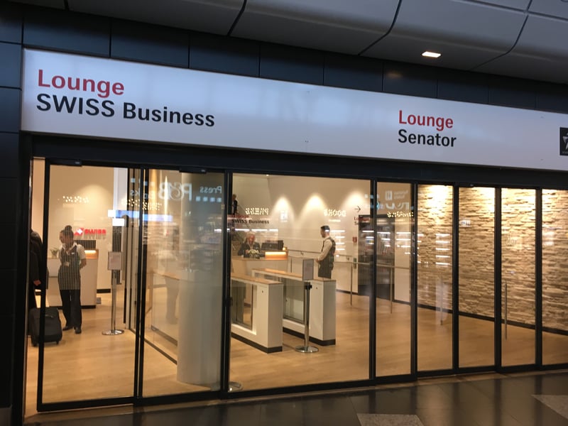 SWISS Senator Lounge, photo 3