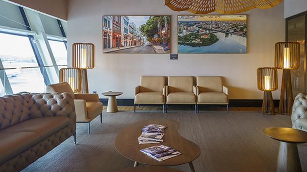 W Premium Lounge, photo 2