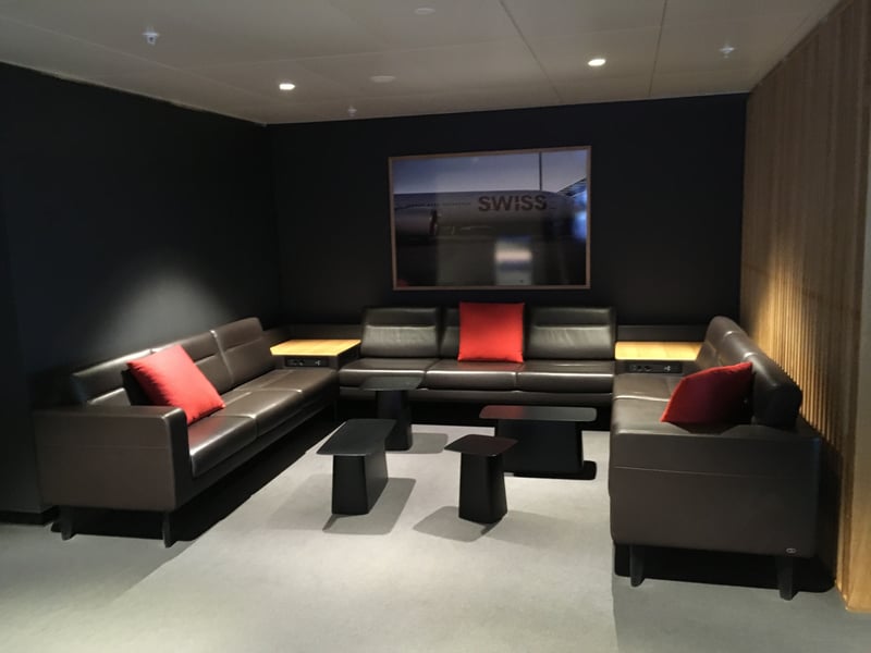 SWISS Senator Lounge, photo 8