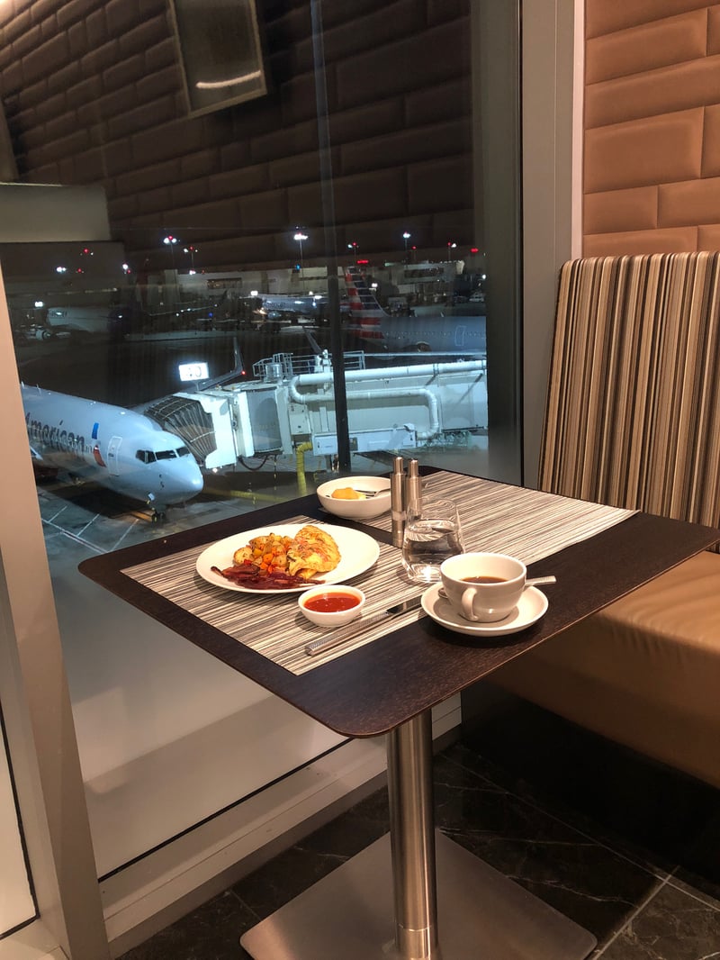 American Airlines Flagship First Dining (Temporarily Closed), foto 4