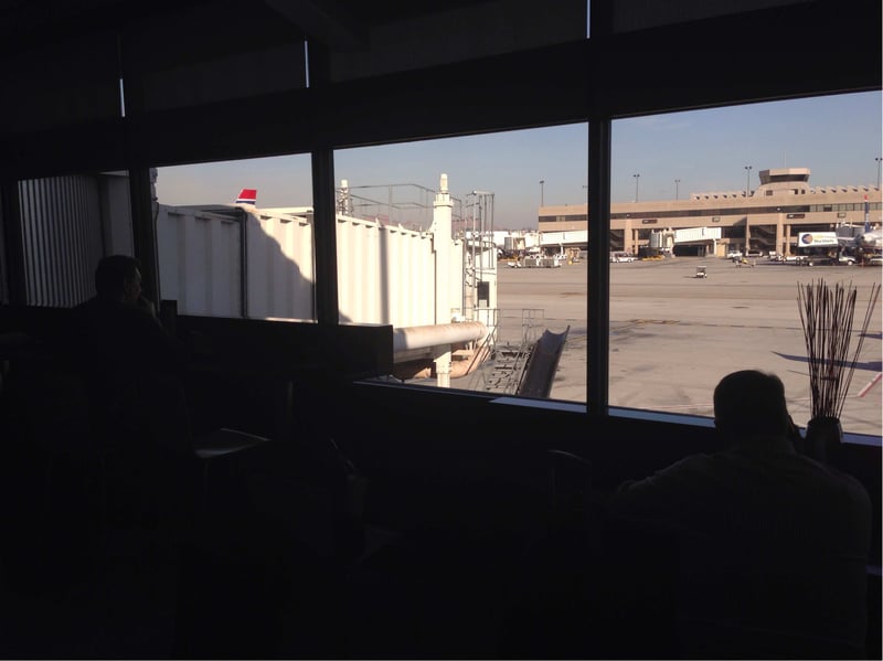 American Airlines Admirals Club (Gates A19-A21), photo 2