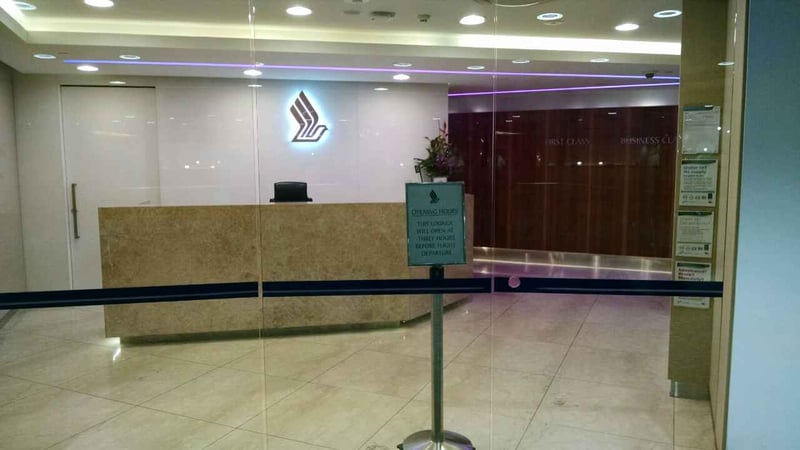 Singapore Airlines SilverKris Business Class Lounge, photo 6