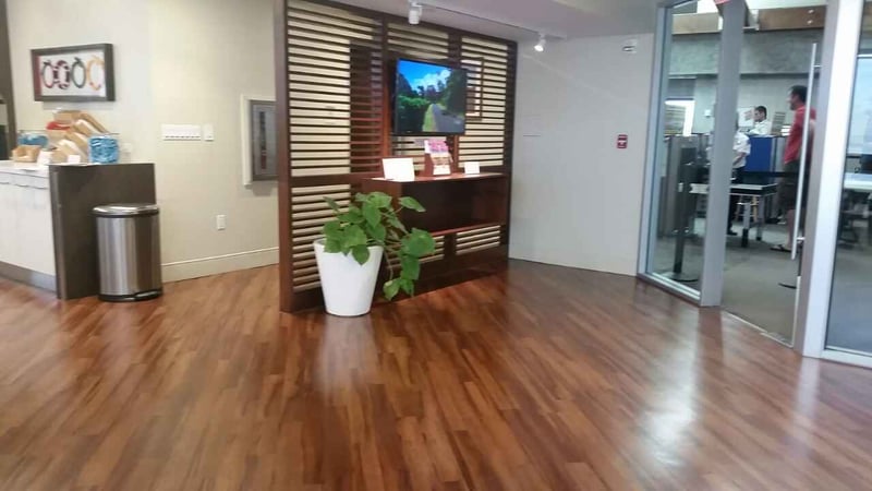 Hawaiian Airlines Premier Club Lounge (North), photo 11