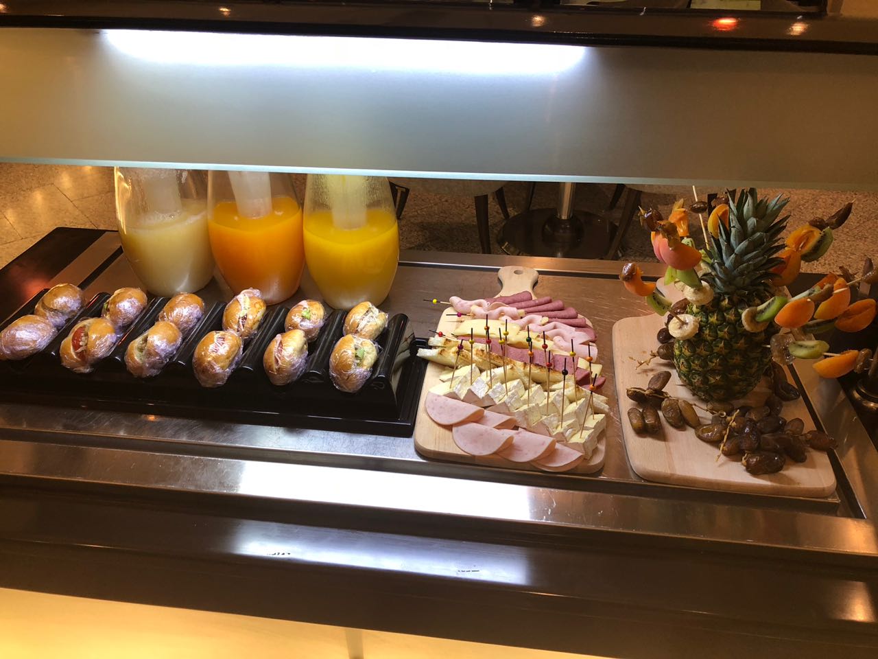 AVS VIP Services Departures Lounge (Temporarily Closed), photo 3