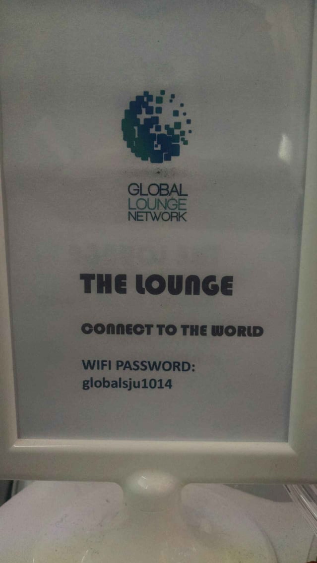 The Lounge San Juan at Terminal C, foto 11