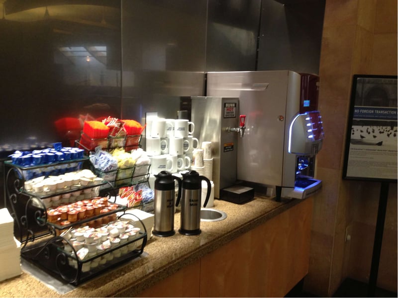 American Airlines Admirals Club, photo 9