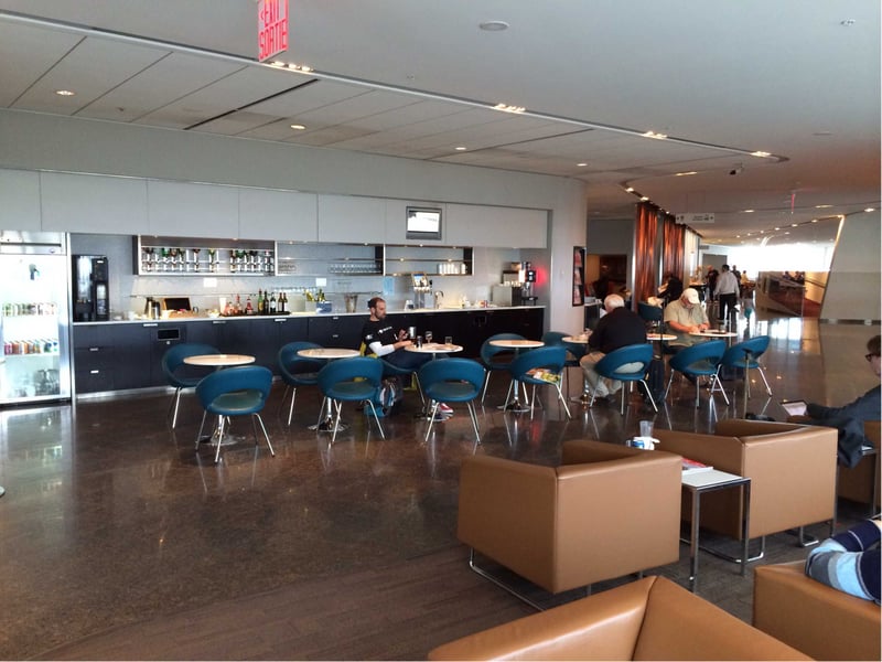 Air Canada Maple Leaf Lounge, foto 10