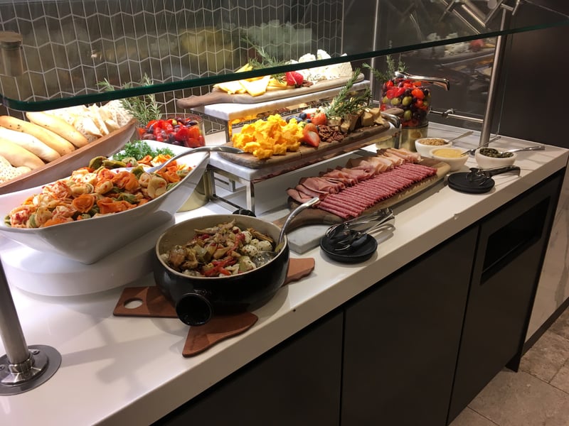 United Airlines Polaris Lounge, foto 7