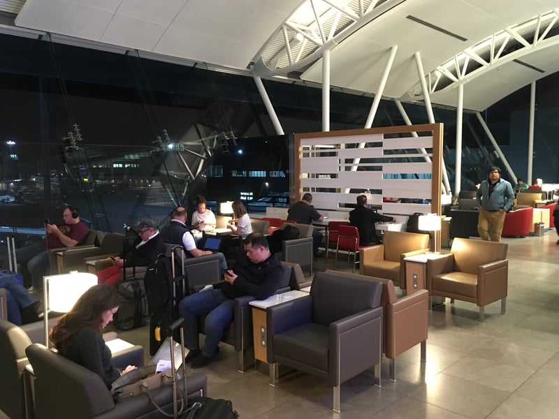 American Airlines Flagship Lounge, photo 11