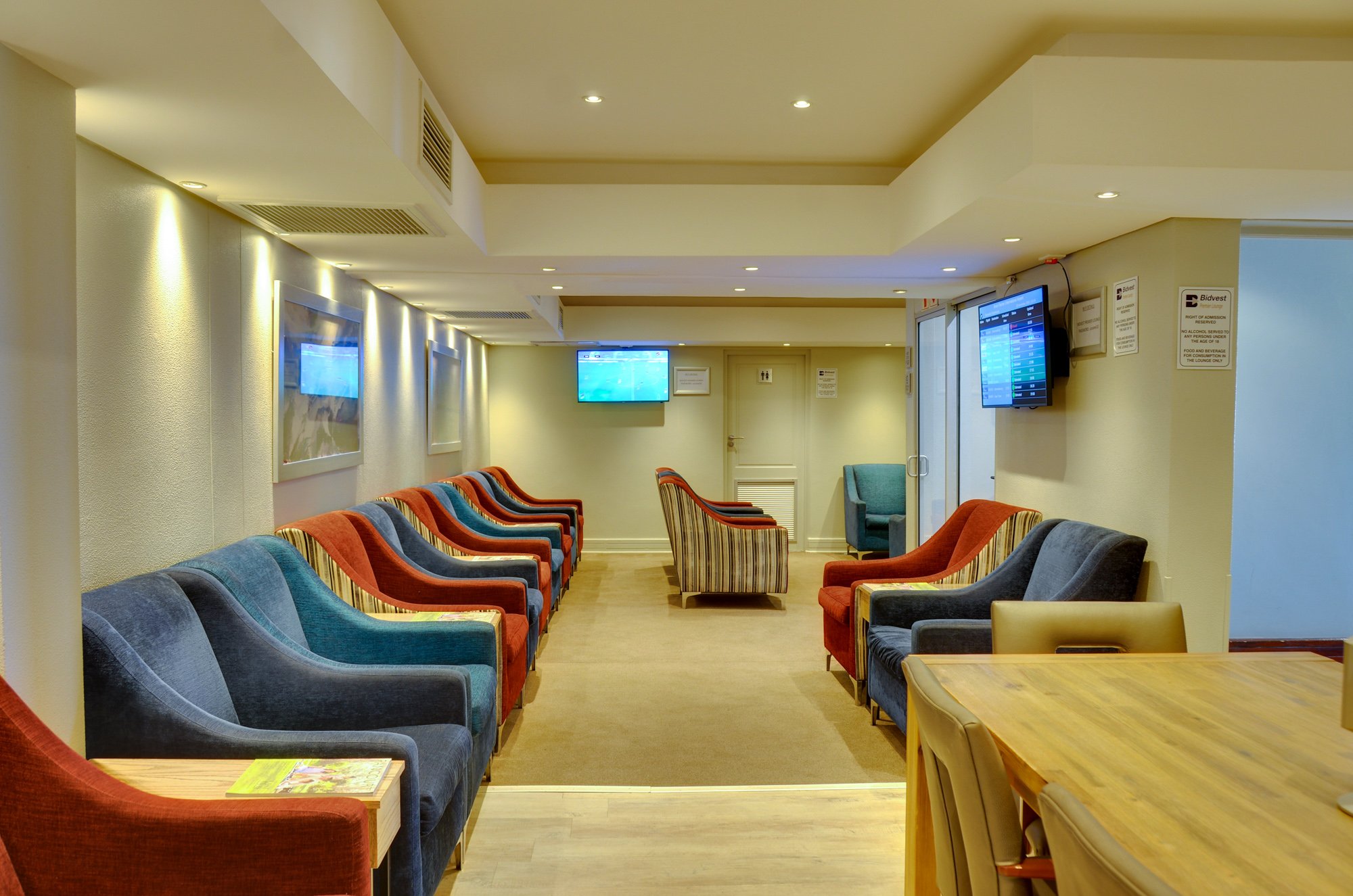 Bidvest Premier Lounge, photo 4