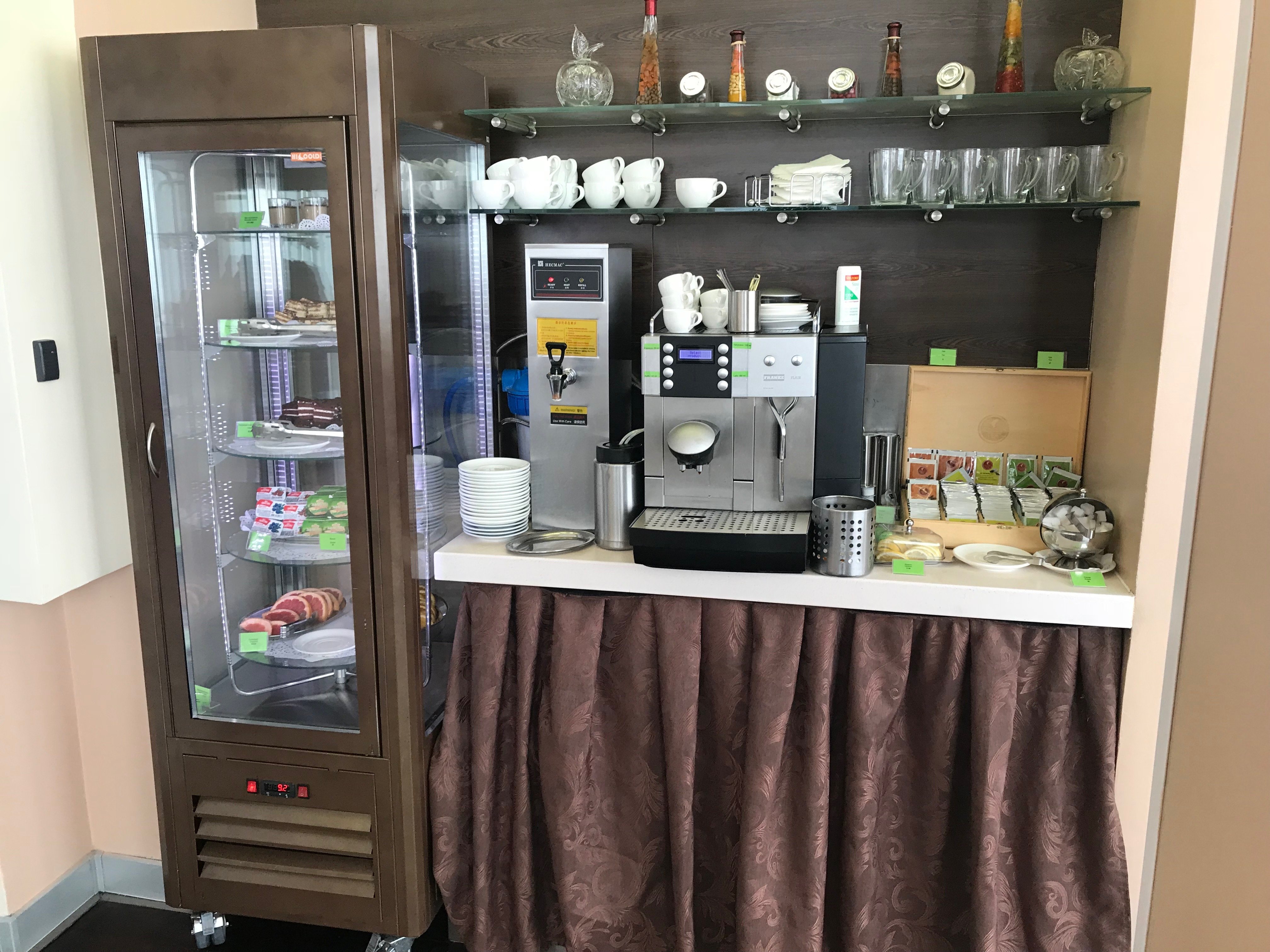 Domestic Business Lounge, photo 7