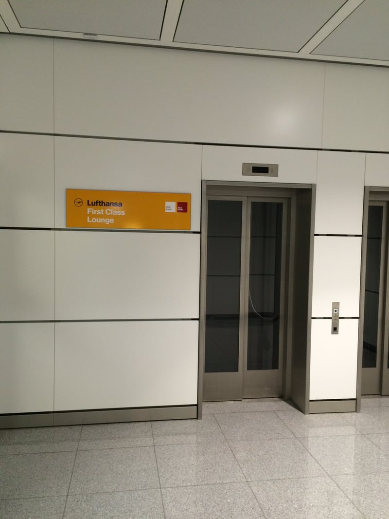 Lufthansa First Class Lounge, foto 9