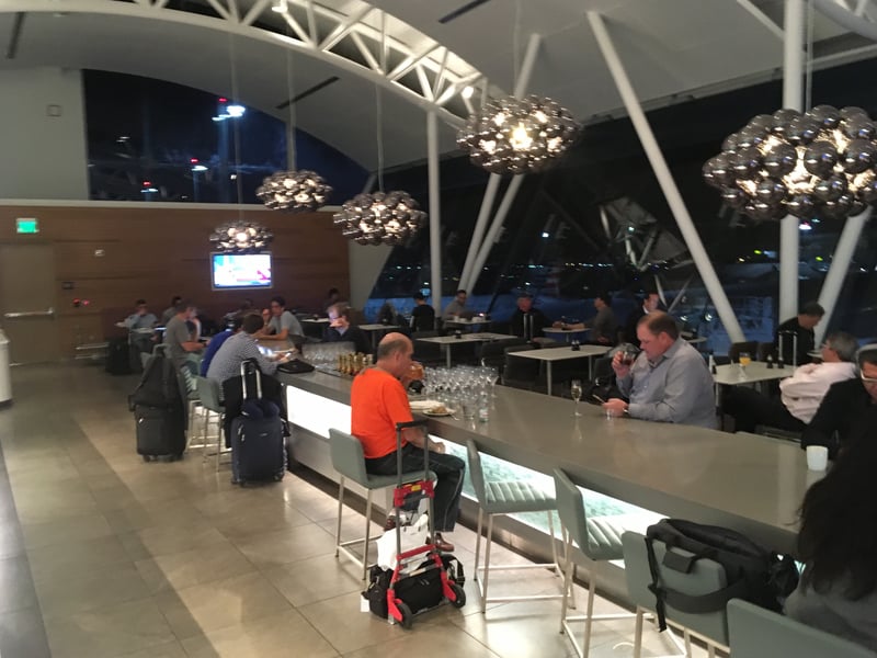 American Airlines Flagship Lounge, photo 10