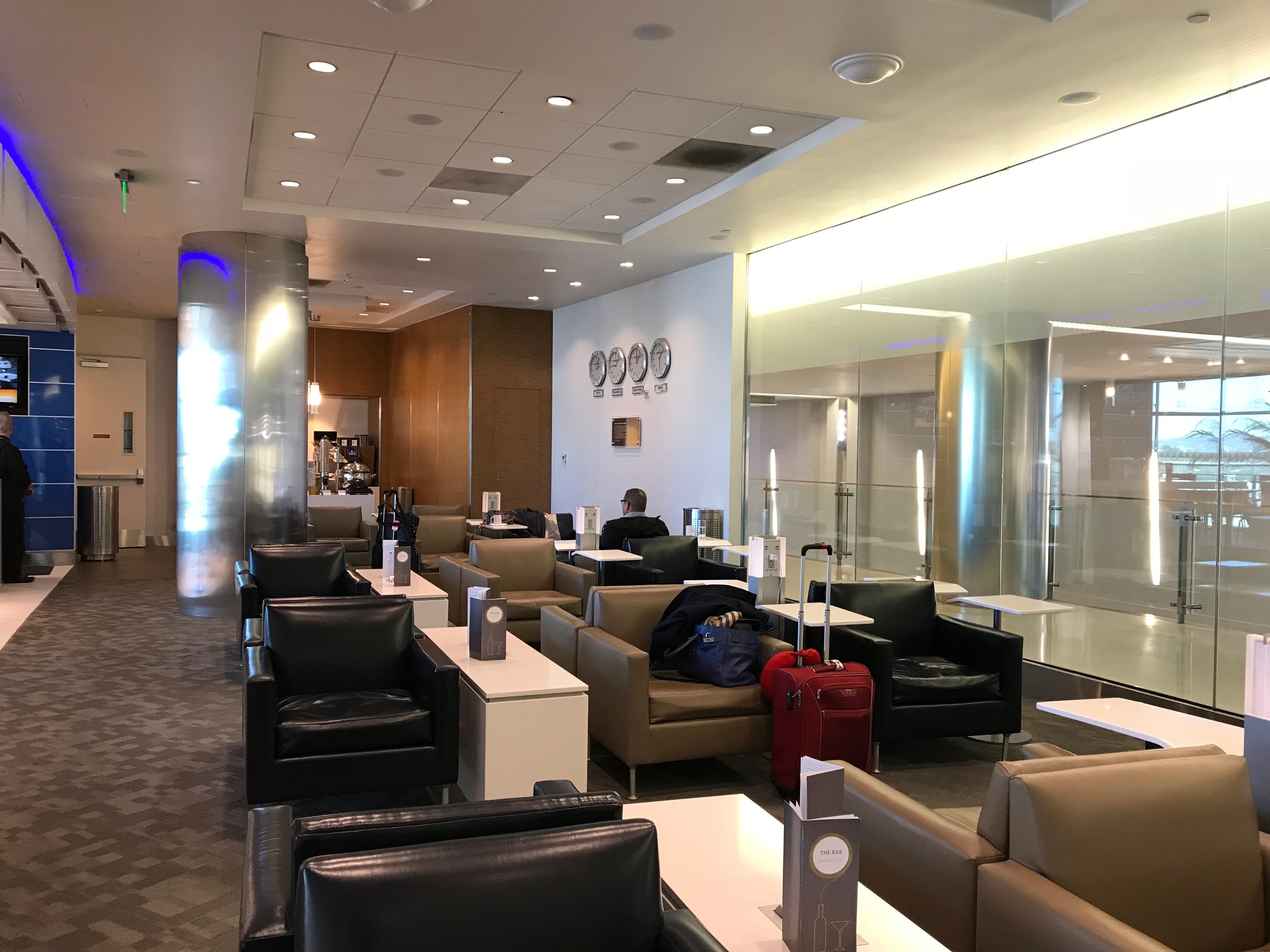 Delta Air Lines Delta Sky Club, foto 12