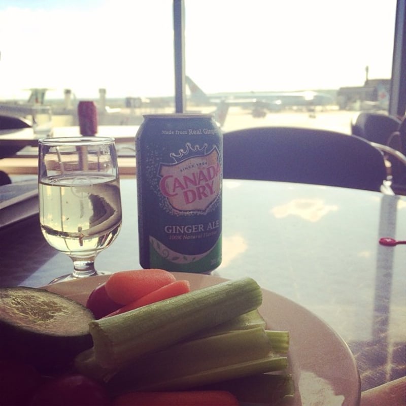 Air Canada Maple Leaf Lounge, photo 2