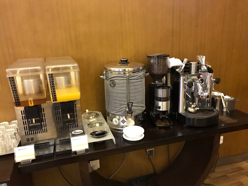 Eastern Bank SkyLounge, foto 2