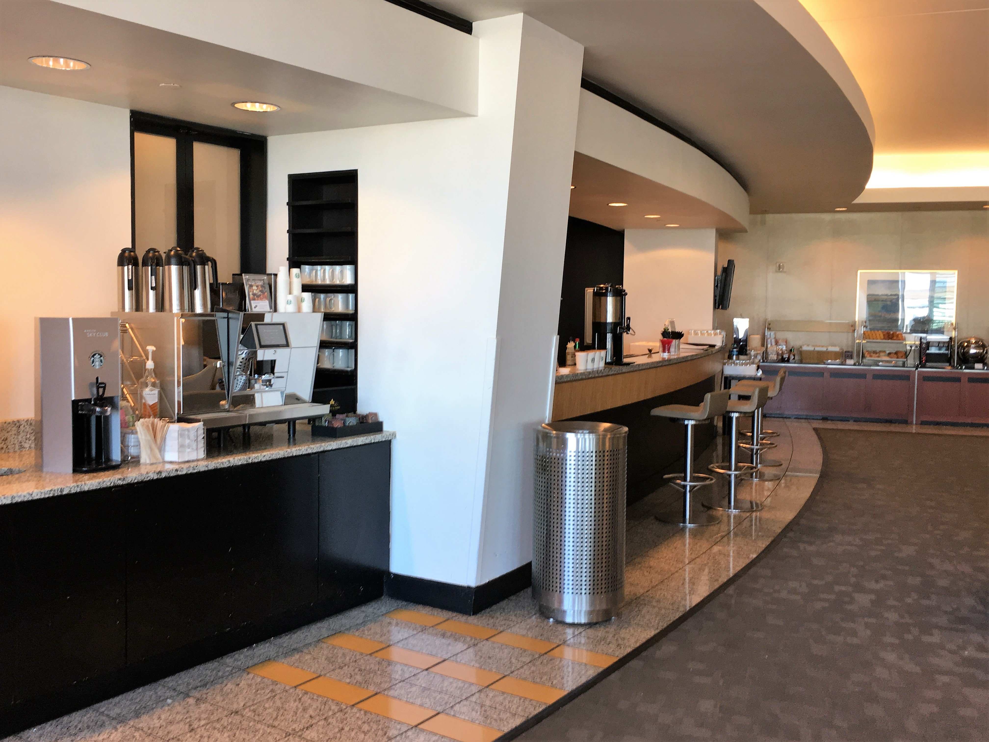Delta Air Lines Delta Sky Club, foto 12