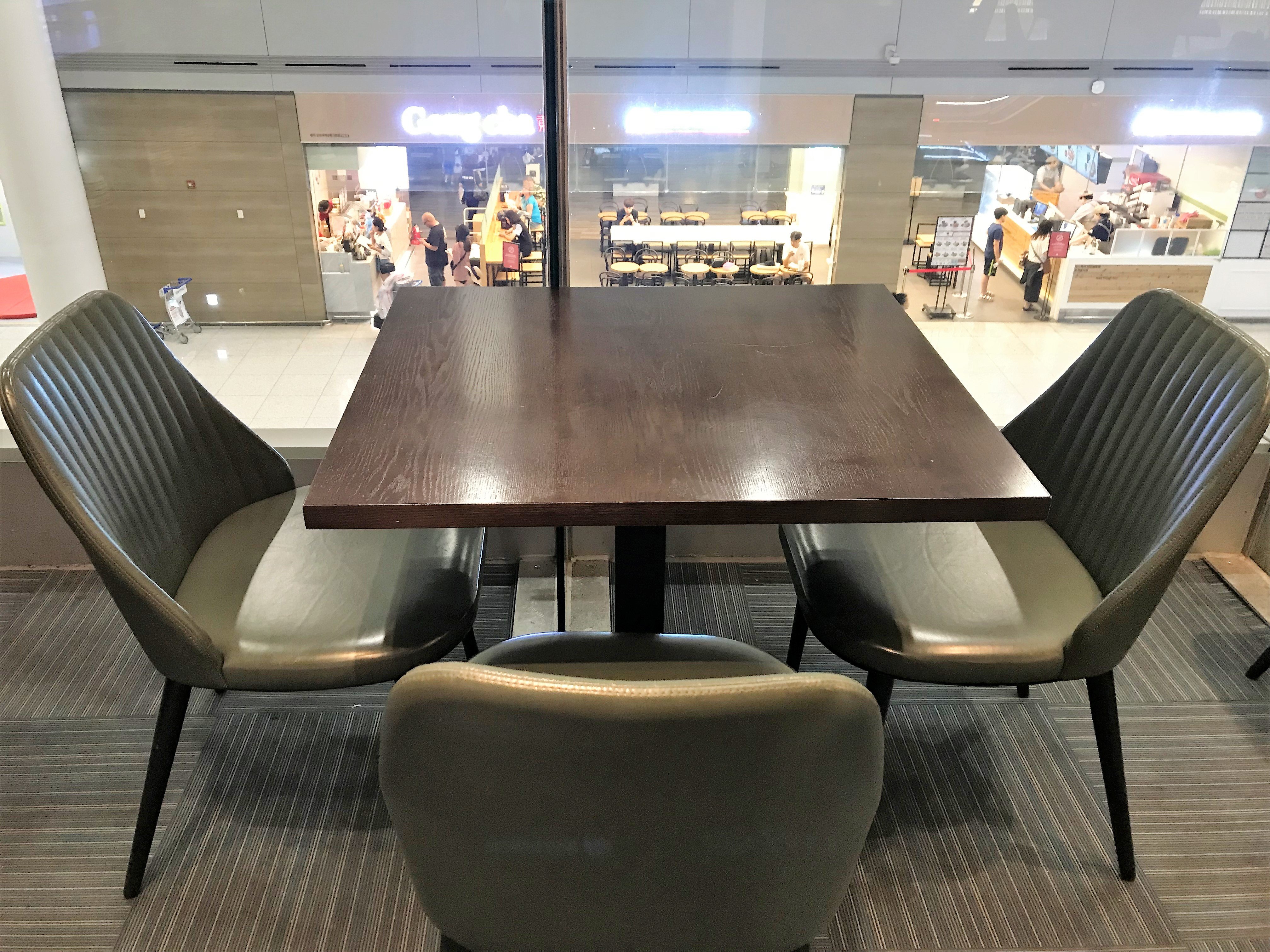MATINA Lounge West (Gate 43), foto 3
