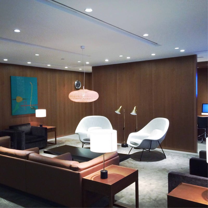 Cathay Pacific First and Business Class Lounge, photo 11