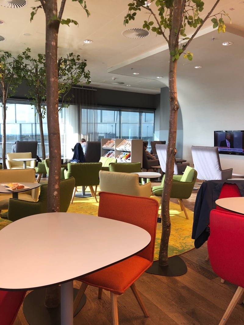 Austrian Airlines Senator Lounge, photo 2