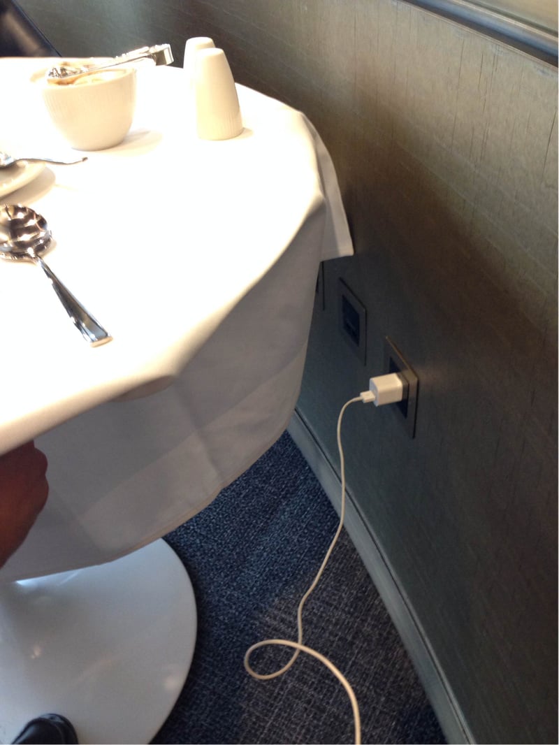 United Global Services Lounge, photo 3