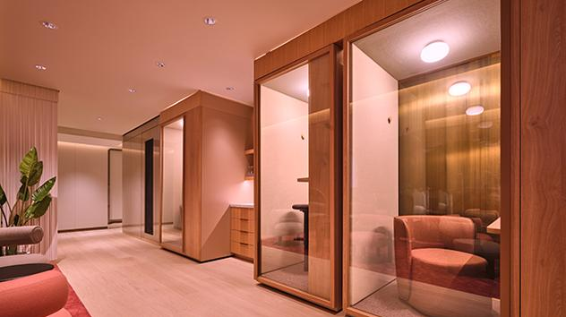 Virgin Atlantic Clubhouse - Additional Fee Applies, photo 4