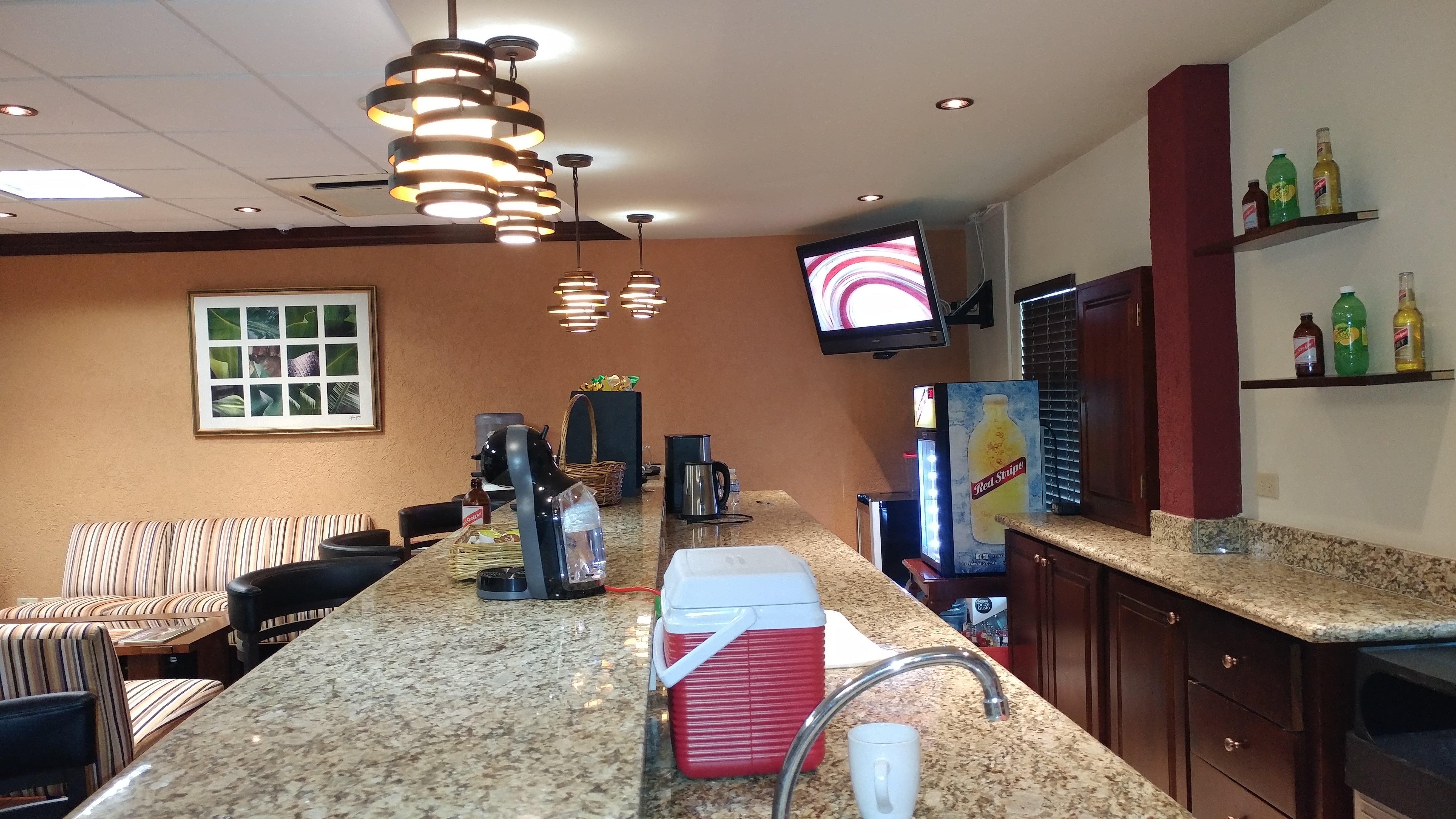 Club Kingston Arrivals Lounge, foto 5