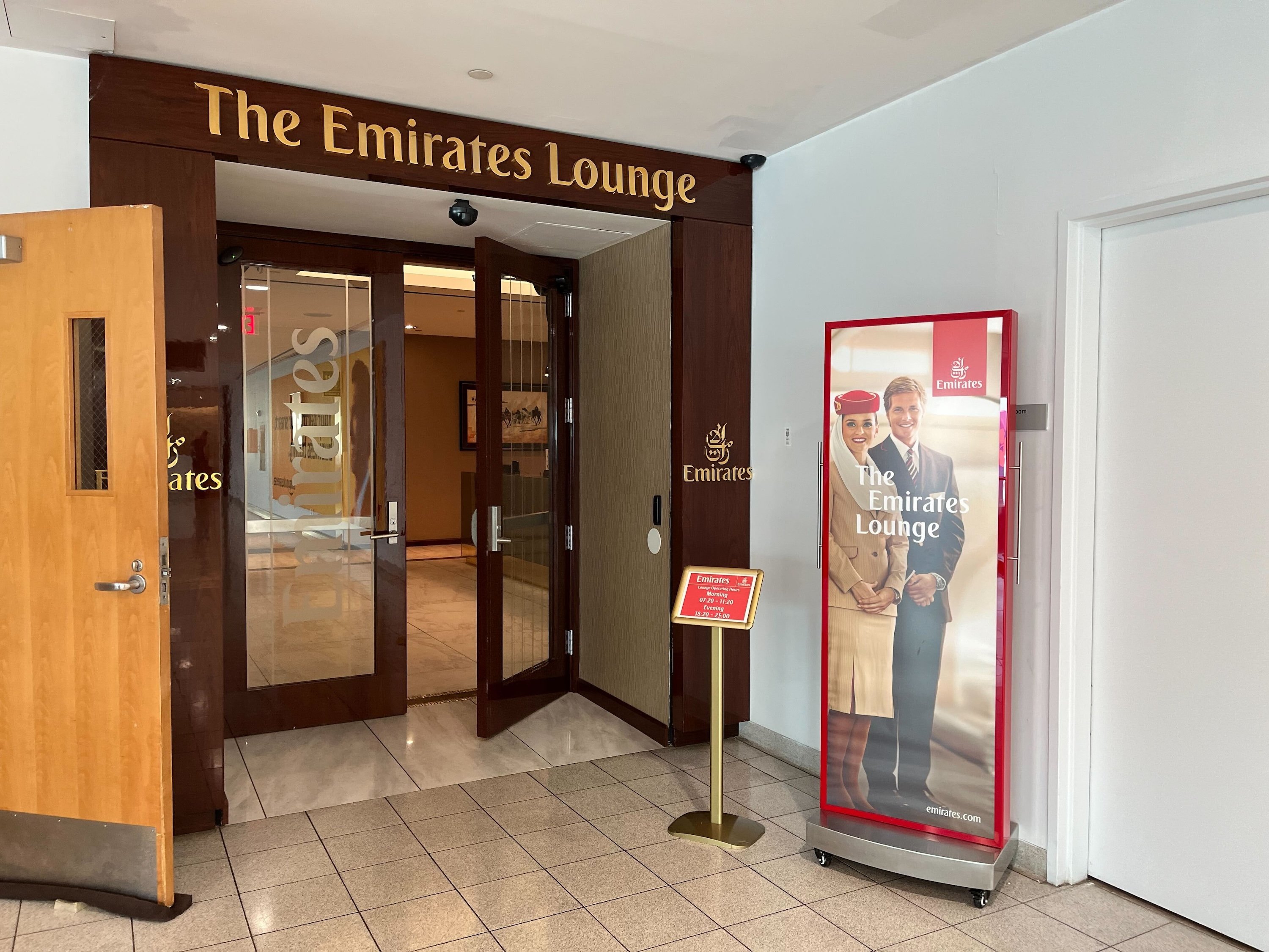 The Emirates Lounge, photo 2