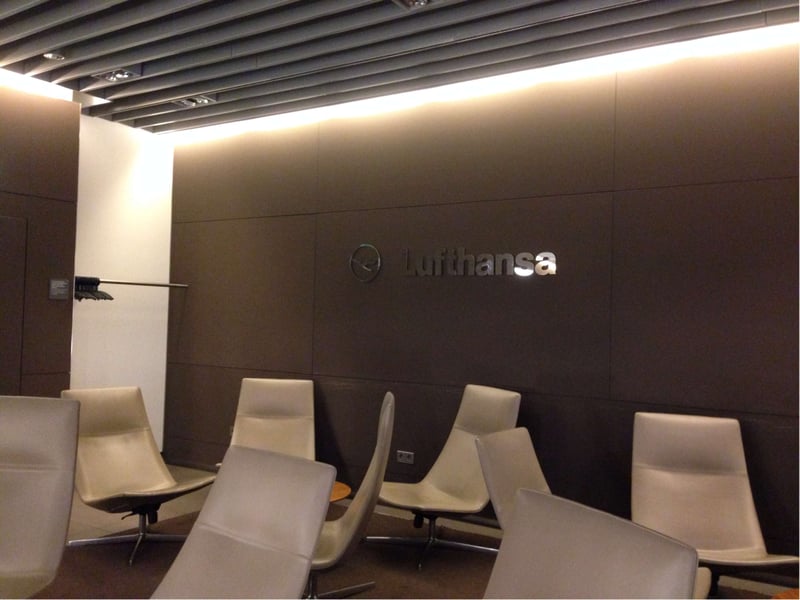 Lufthansa Senator Lounge (Gate G24, Schengen), foto 3
