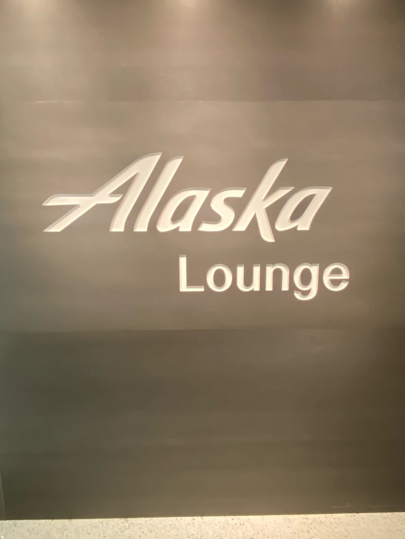 Alaska Airlines Alaska Lounge, photo 12